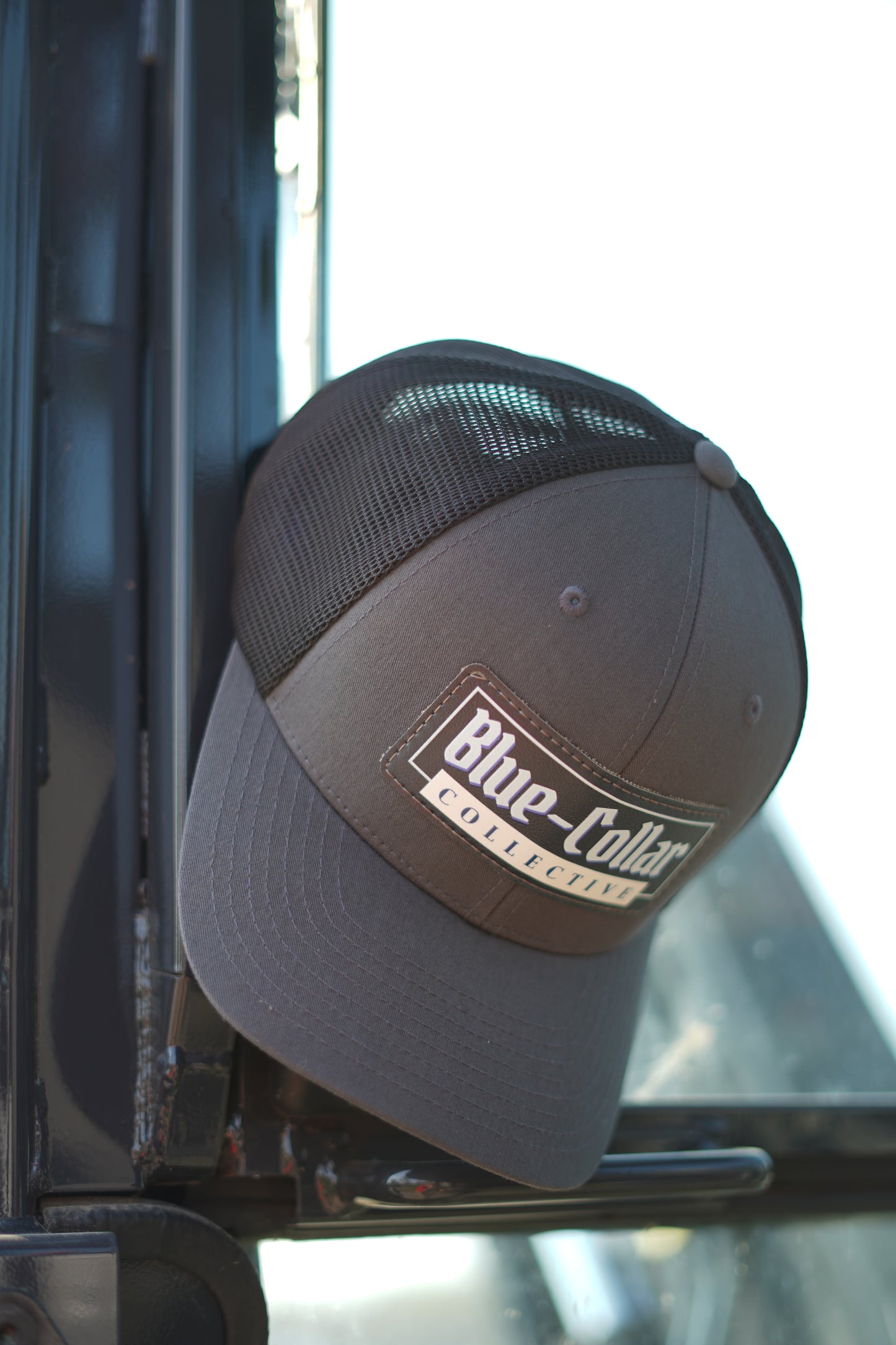 Blue-collar work hat